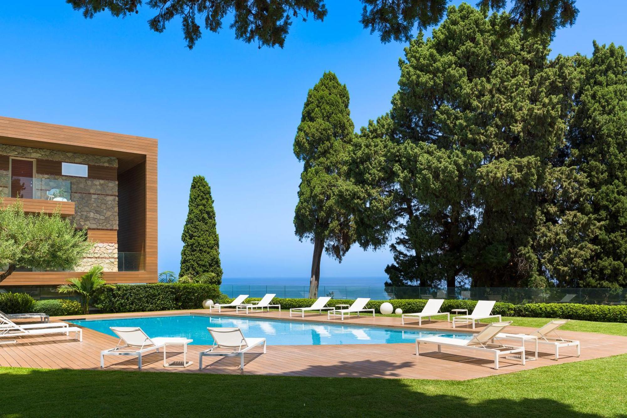 Puravista Luxury Home 陶尔米纳 外观 照片