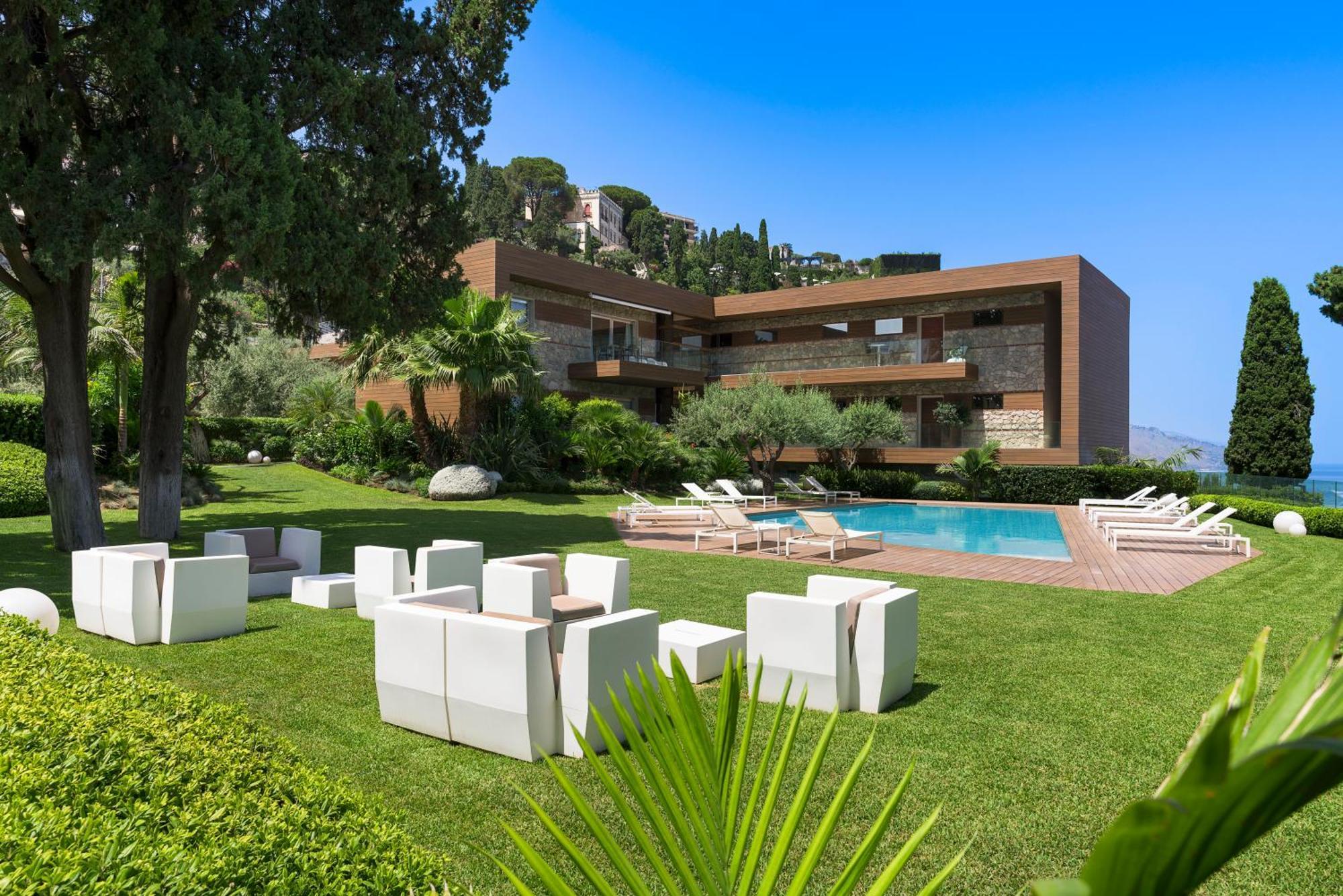 Puravista Luxury Home 陶尔米纳 外观 照片